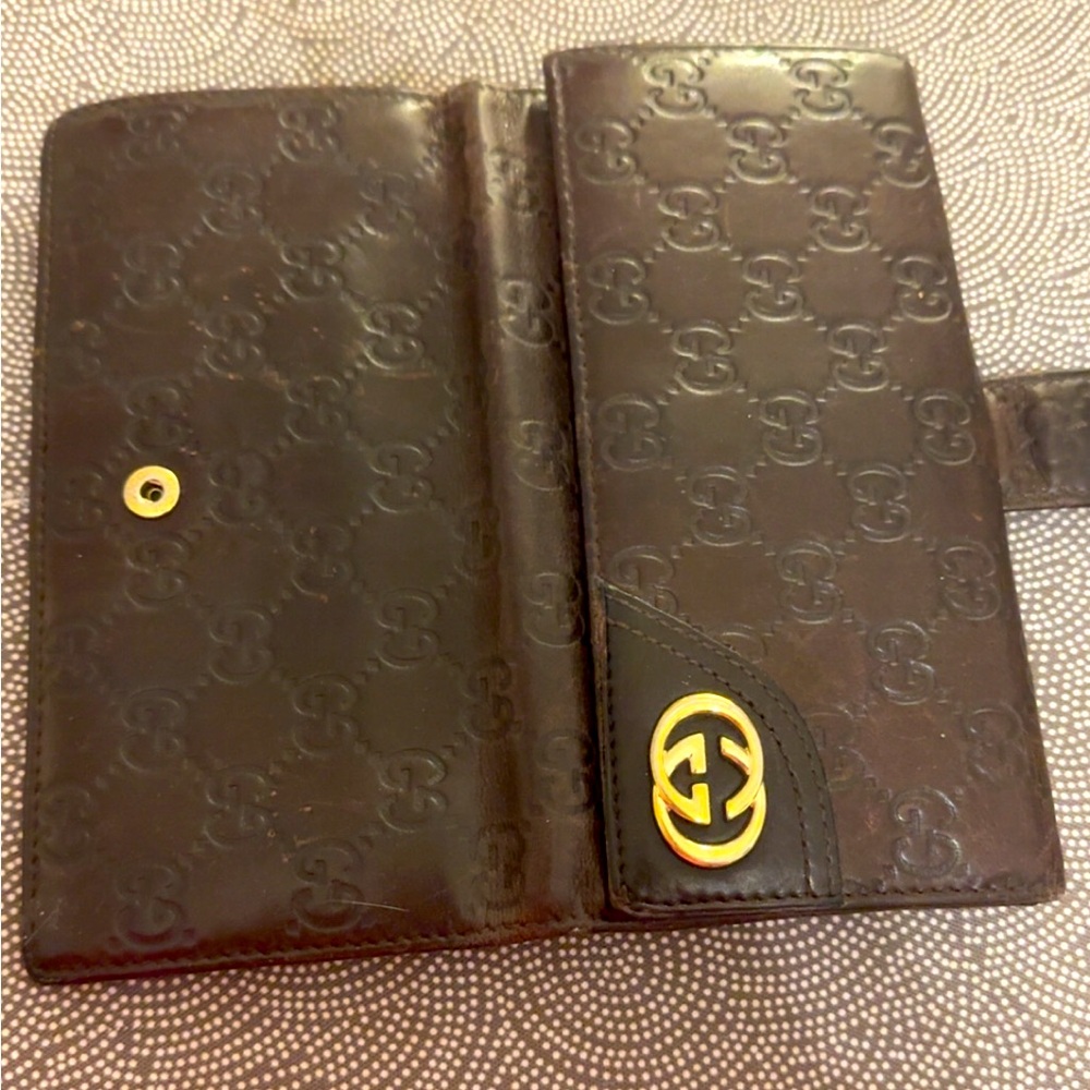 Gucci Black Embossed Interlocking G Continental Wallet with Gold Tone Hardware